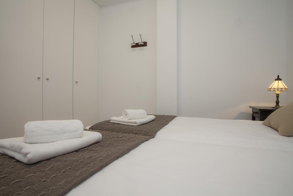 Singularstays Plaza Redonda فالنسيا الغرفة الصورة